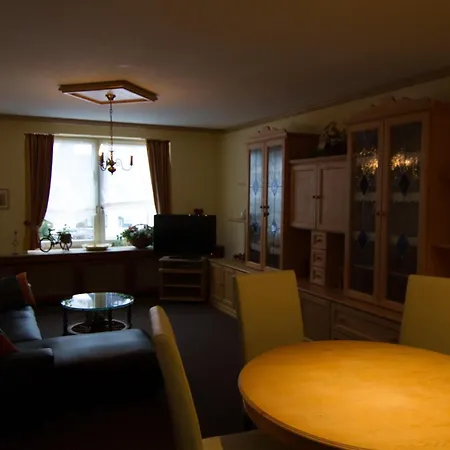 Apartahotel Jaegerhaus 3*